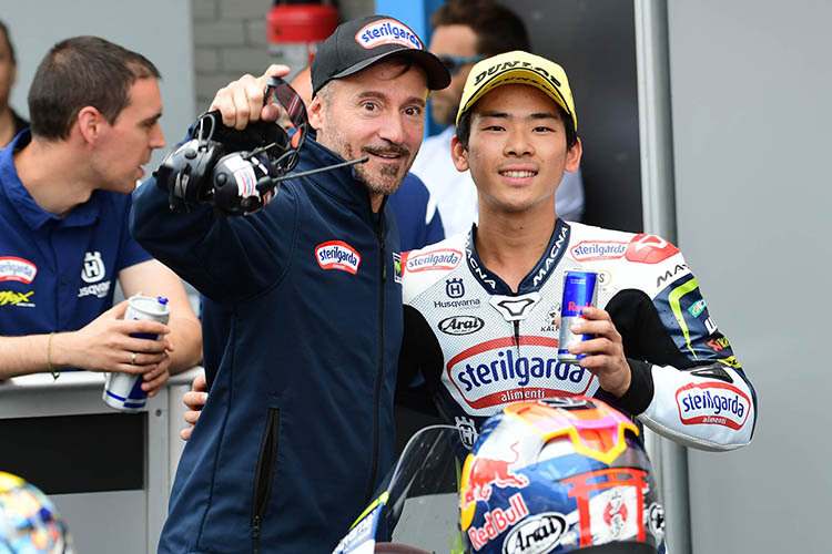 Teamteilhaber Max Biaggi mit dem WM-Vierten Sasaki