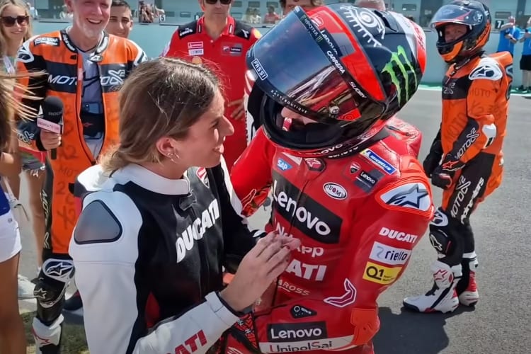 Francesco Bagnaia und Freundin Domizia Castagnini bei der «World Ducati Week»