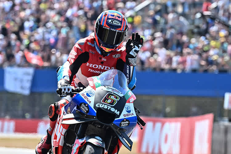 Stefan Bradl: Immerhin 3 Punkte