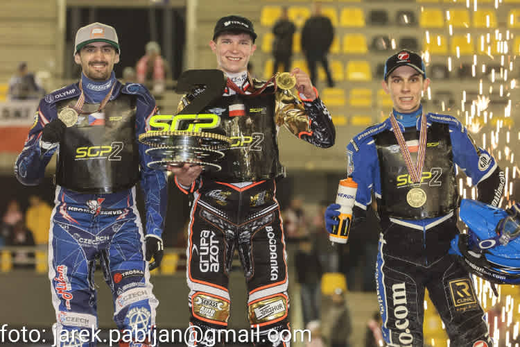 Die Top-3 der Weltmeisterschaft: Jan Kvech, Mateusz Cierniak und Jakub Miskowiak (v.l.)