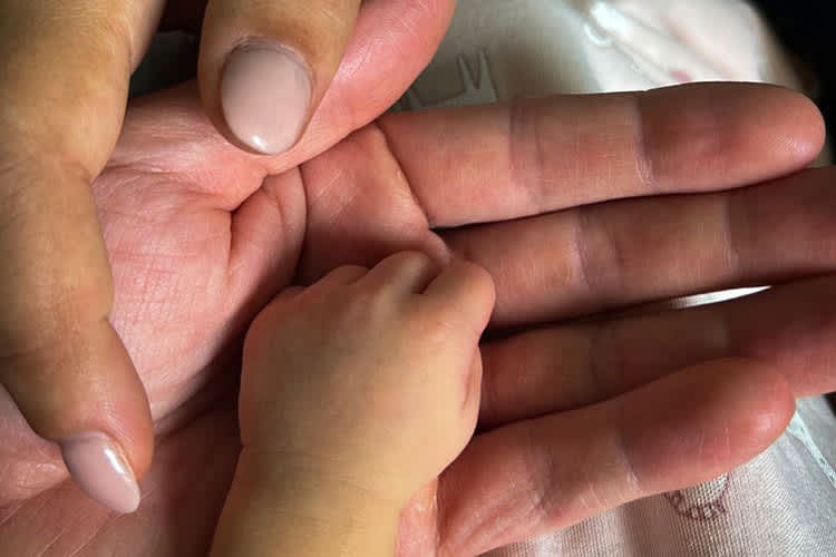 Die Familie Cortese: Carlotta Caterina mit Mama Alina und Papa Sandro 
