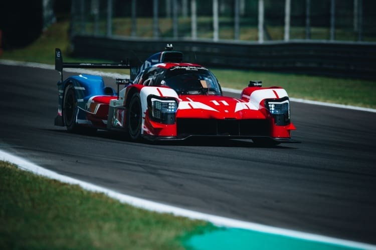 Der Isotta Fraschini Tipo 6 Competizione bei Testfahrten