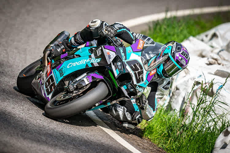 Joey den Besten hier bei den «300 Kurven von Horice» in der Saison 2023