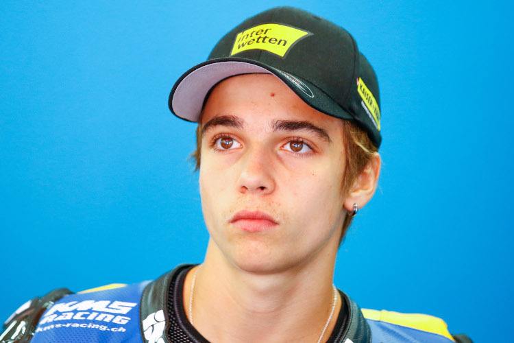 Noah Dettwiler (18) steht vor seinem zweiten Grand Prix