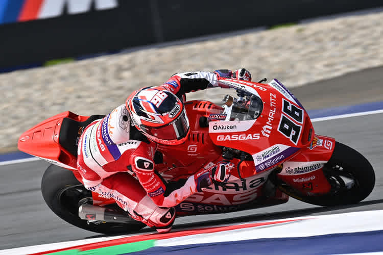 Jake Dixon begann mit Platz 1 in Spielberg