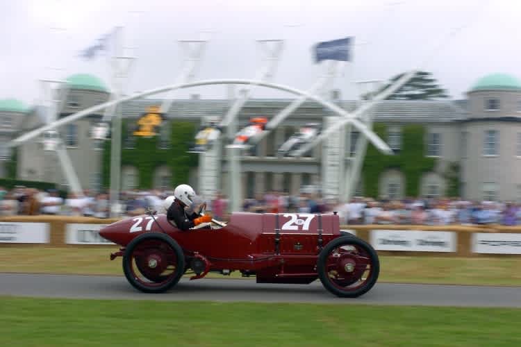 Ein historischer Isotta Fraschini in Goodwood