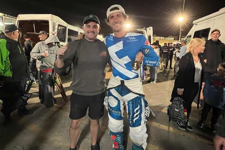 Adam Ellis wurde überraschend Ozeanien-Champion