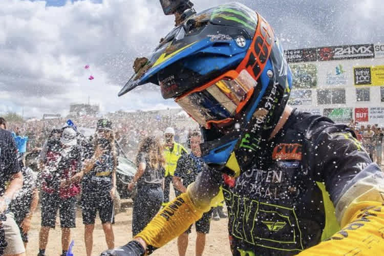 Rick Elzinga wurde in Frankreich EMX250 Europameister