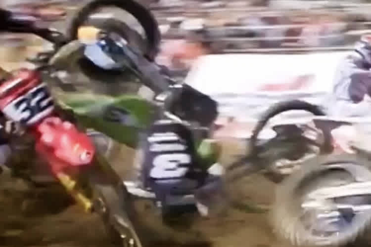 Romain Febvre stürzte am Ende der Startgeraden