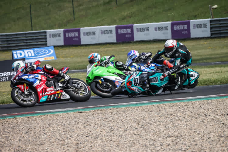 Most: Kommt ein Toni geflogen