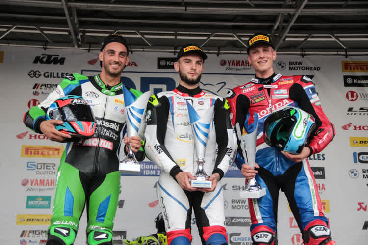 Milhalchik wieder in der Mitte des Podiums