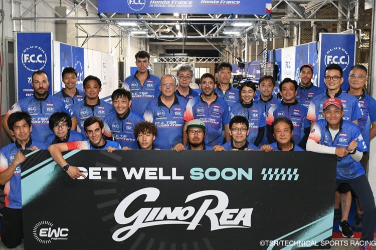 Das Honda-Team von Gino Rea steht hinter ihm