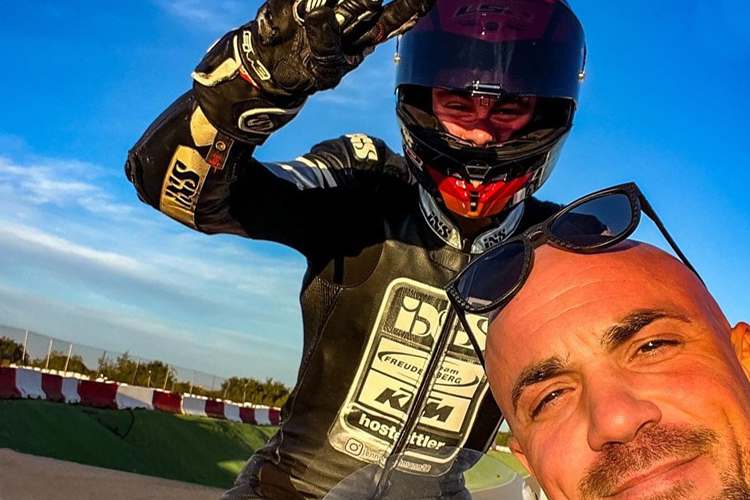 Lehmann (li.) übt bei Giuseppetti