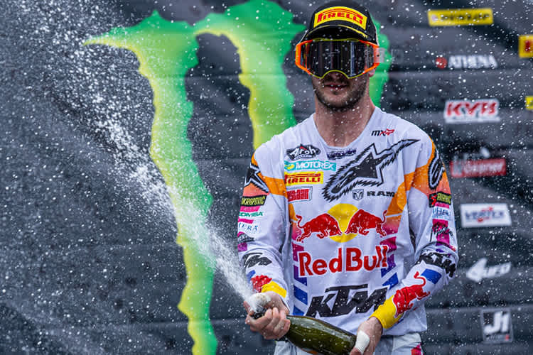 Jeffrey Herlings schaffte es bei seinem Comeback prompt aufs Podium