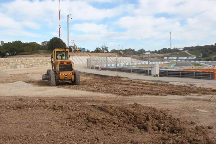 Bagger am Circuito de Jerez