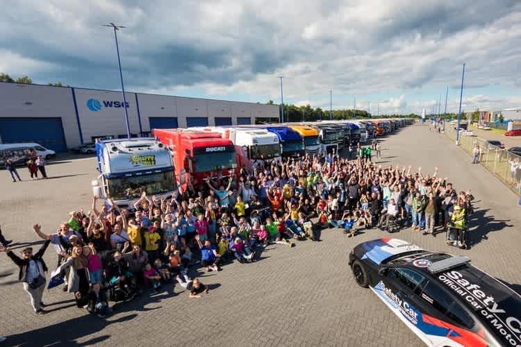 Ein Glücksmoment für die Kinder in den Niederlanden