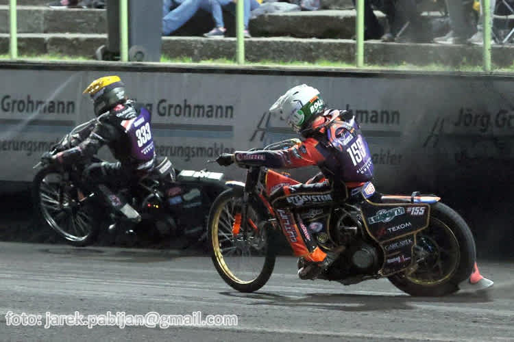 Janusz Kolodziej vor Mikkel Michelsen