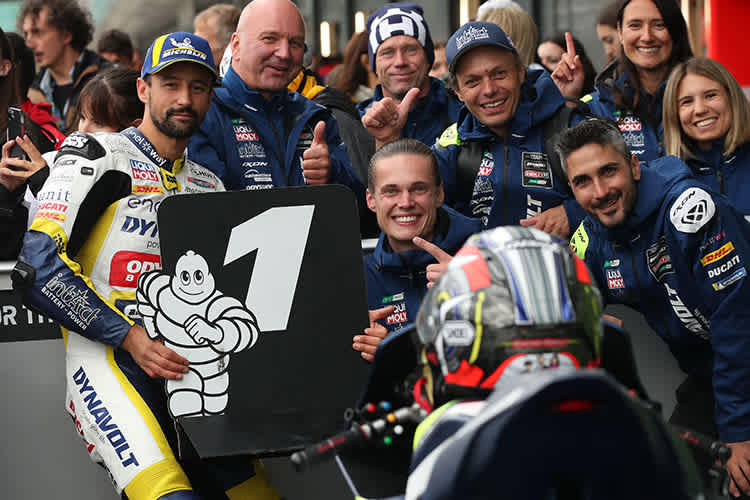 Jubel bei Dynavolt: Erster MotoE-Sieg für Randy Krummenacher