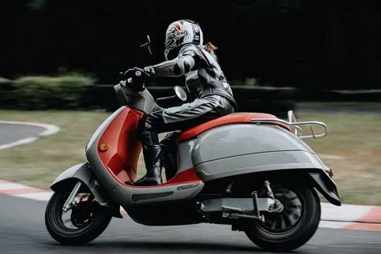 Kumpan Electric: Ein indischer Wiedereisteiger in den Zweiradmarkt hat den zahlungsunfähigen deutschen Hersteller gekauft 