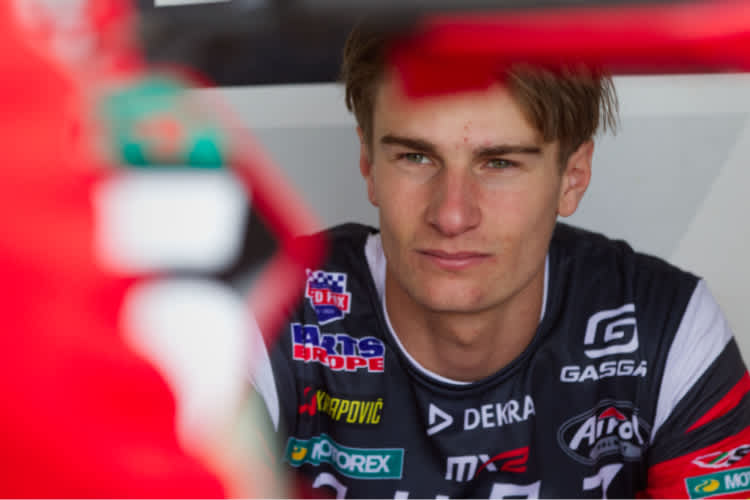 Simon Längenfelder musste ohne Bremshebel auskommen