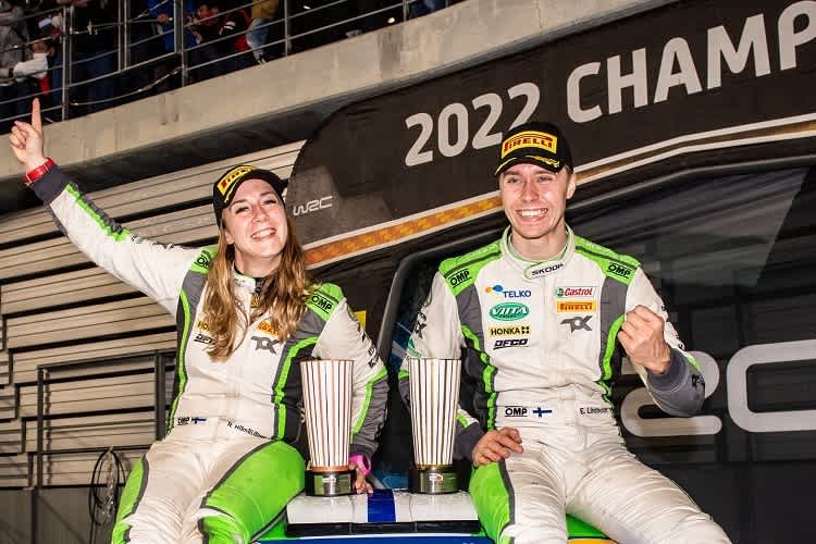 Reeta Hämälainen und Emil Lindholm