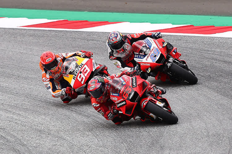 Marc Márquez (93) kämpft seit Jahren erfolglos gegen die Ducati-Streitmacht mit Bagnaia (63) und Martin (89)