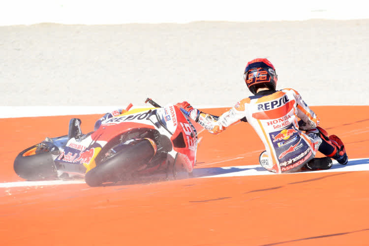 Der FP1-Sturz von Marc Márquez