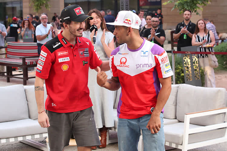 Die Titelrivalen Bagnaia und Martin