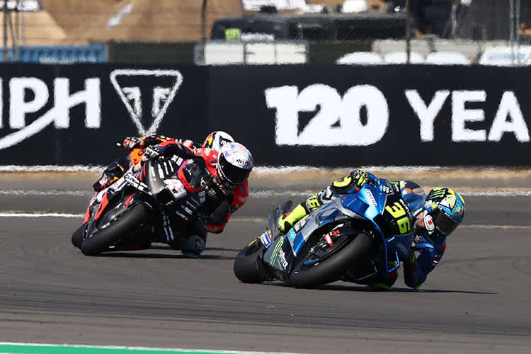 Im Rennen: Joan Mir (36) kämpfte gegen Aleix Espargaró (41) und Oliveira (verdeckt)