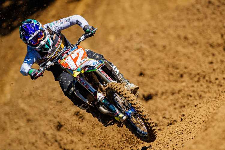 Max Nagl führt die ADAC MX Masters souverän an