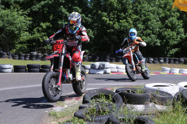 Rudolf Bauer vor Robert Gattinger