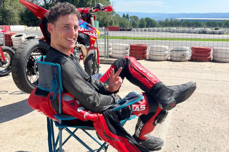 Pol Espargaró trainiert wieder fleißig