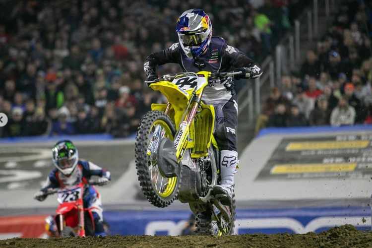 Ken Roczen führte den zweiten Vorlauf von Detroit an