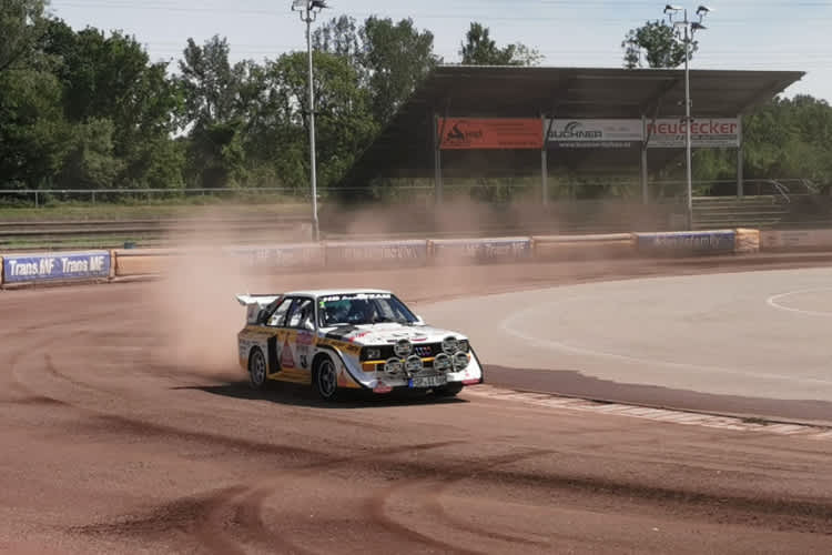 Walter Röhrl auf der Speedwaybahn