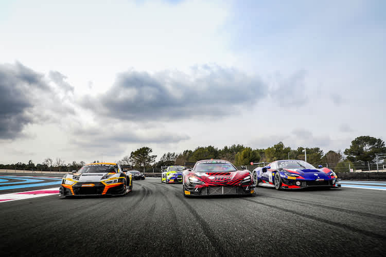 Die GT World Challenge Europe startet auch 2023 mit einem imposanten Starterfeld!