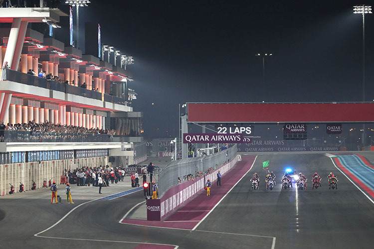 Die Saison 2024 beginnt traditionsgemäß auf dem Losail Circuit mit einem Flutlicht-GP