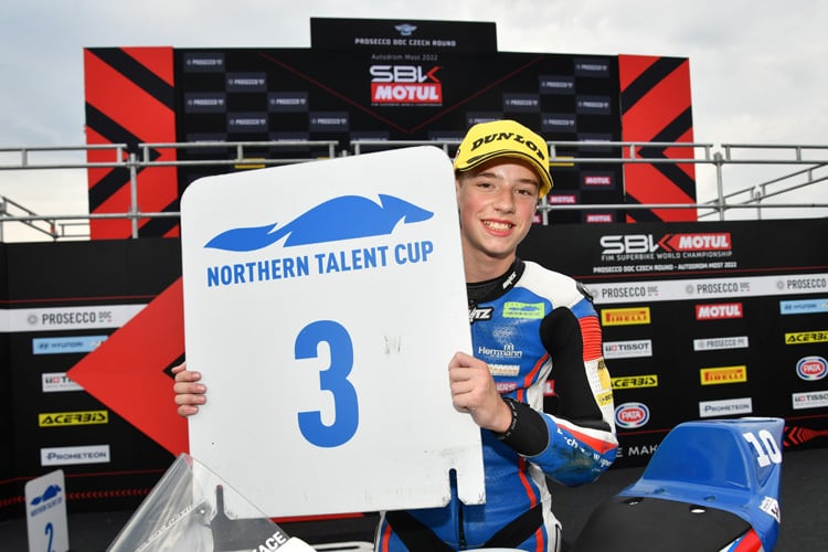 Einfach herrlich: Erster Podestplatz für Valentino