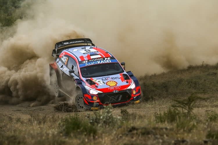 Ott Tänak 2021 in Kenia