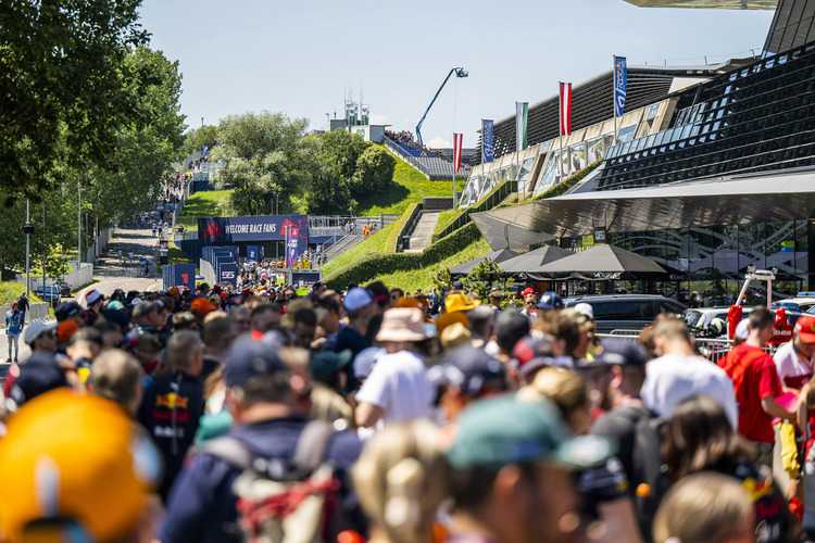 Der Red Bull Ring ist ein Zuschauermagnet – und damit ein wichtiger Wirtschaftsfaktor für die Region