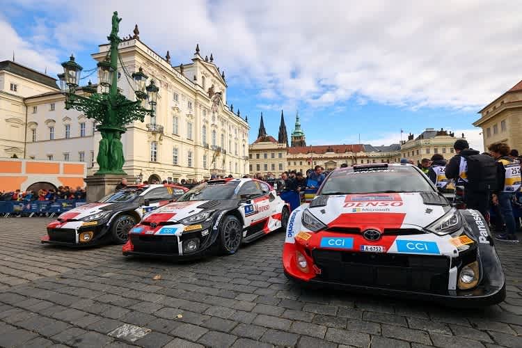 Doppelführung für Toyota