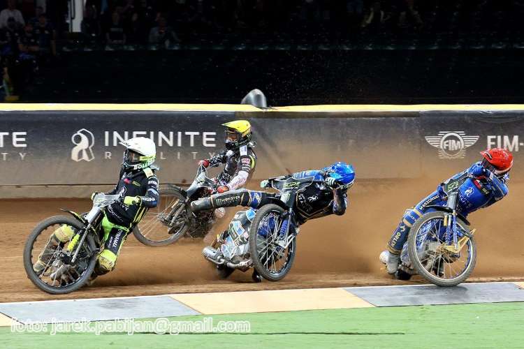 Im Finale: Vaculik vor Holder, Lindgren und Zmarzlik