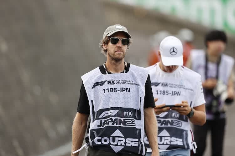 Sebastian Vettel mit Daniel Ricciardo