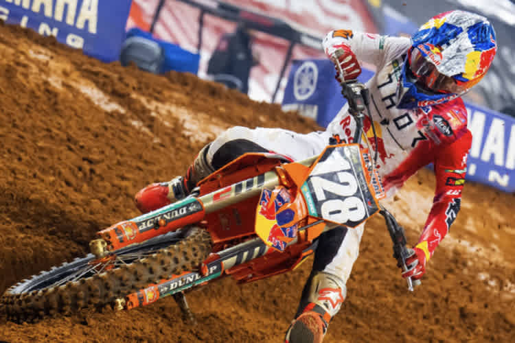 Tom Vialle flog in Daytona heftig ab