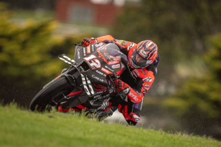 Bestzeit im Regen für Maverick Viñales