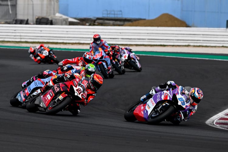 Ducati Panigale V4S im Einsatz beim Race of Champions