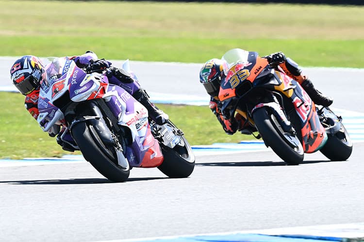 Johann Zarco vor Brad Binder