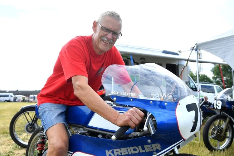 Rolf Baltter am Wochenende auf seiner Kreidler