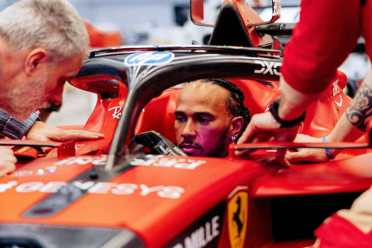 So kam Lewis Hamilton vor dem Abu Dhabi-GP ins Fahrerlager