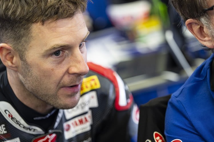 Jonathan Rea ist mit der Abstimmung seiner Yamaha R1 noch nicht glücklich