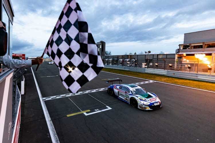 Der 2021er ADAC GT Masters-Meisterwagen ist im Familienbesitz von Familie Feller